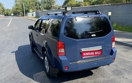 Nissan Pathfinder, 2005 год, 1 350 000 рублей, 10 фотография