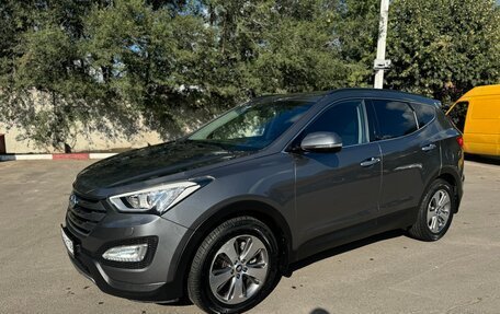 Hyundai Santa Fe III рестайлинг, 2015 год, 2 350 000 рублей, 2 фотография