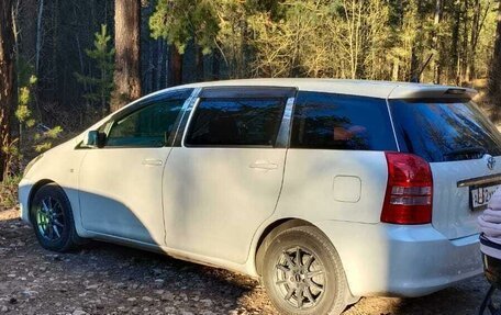 Toyota Wish II, 2004 год, 1 070 000 рублей, 2 фотография