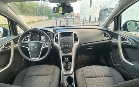 Opel Astra J, 2011 год, 520 000 рублей, 8 фотография