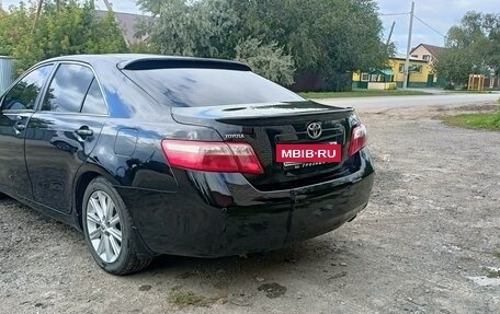 Toyota Camry, 2011 год, 1 150 000 рублей, 4 фотография