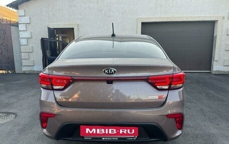 KIA Rio IV, 2018 год, 1 675 000 рублей, 5 фотография