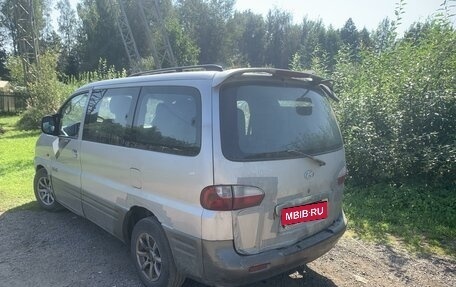 Hyundai Starex I рестайлинг, 2003 год, 380 000 рублей, 5 фотография