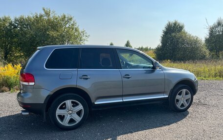 Volkswagen Touareg III, 2005 год, 1 600 000 рублей, 3 фотография