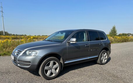 Volkswagen Touareg III, 2005 год, 1 600 000 рублей, 8 фотография