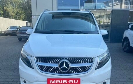 Mercedes-Benz Vito, 2014 год, 2 650 000 рублей, 2 фотография