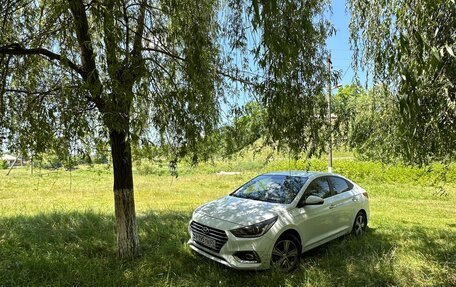 Hyundai Solaris II рестайлинг, 2018 год, 1 470 000 рублей, 3 фотография