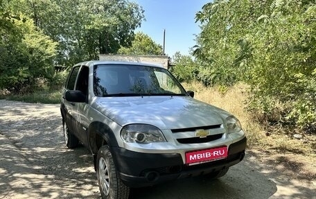 Chevrolet Niva I рестайлинг, 2012 год, 550 000 рублей, 1 фотография