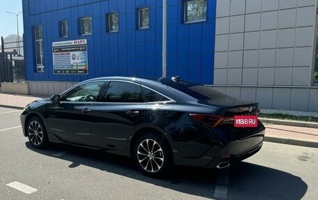 Toyota Avalon, 2022 год, 3 900 000 рублей, 9 фотография