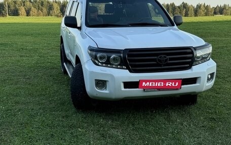 Toyota Land Cruiser 200, 2008 год, 2 300 000 рублей, 3 фотография