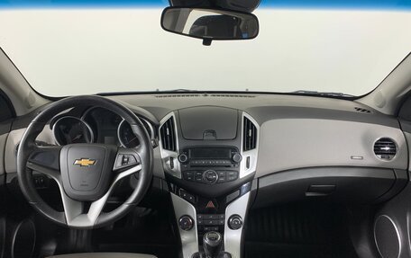 Chevrolet Cruze II, 2014 год, 1 075 000 рублей, 13 фотография