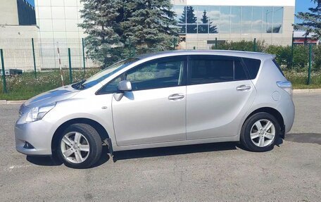 Toyota Verso I, 2012 год, 1 477 000 рублей, 16 фотография