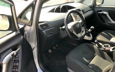 Toyota Verso I, 2012 год, 1 477 000 рублей, 18 фотография