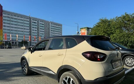 Renault Kaptur I рестайлинг, 2017 год, 1 800 000 рублей, 4 фотография