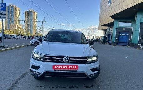 Volkswagen Tiguan II, 2019 год, 3 250 000 рублей, 2 фотография