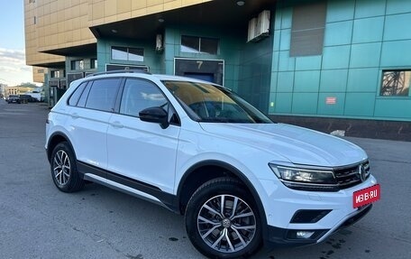 Volkswagen Tiguan II, 2019 год, 3 250 000 рублей, 3 фотография