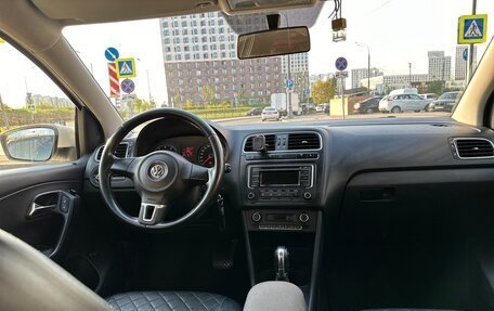 Volkswagen Polo VI (EU Market), 2013 год, 700 000 рублей, 12 фотография