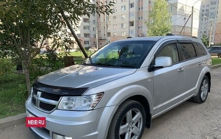 Dodge Journey I, 2010 год, 1 200 000 рублей, 2 фотография