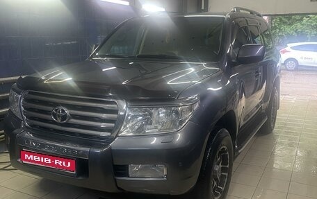 Toyota Land Cruiser 200, 2008 год, 2 850 000 рублей, 1 фотография