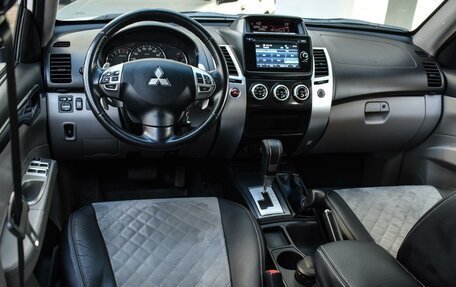 Mitsubishi Pajero Sport II рестайлинг, 2014 год, 2 310 000 рублей, 6 фотография