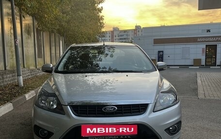 Ford Focus II рестайлинг, 2008 год, 700 000 рублей, 2 фотография