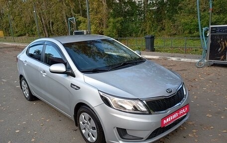 KIA Rio III рестайлинг, 2013 год, 725 000 рублей, 3 фотография