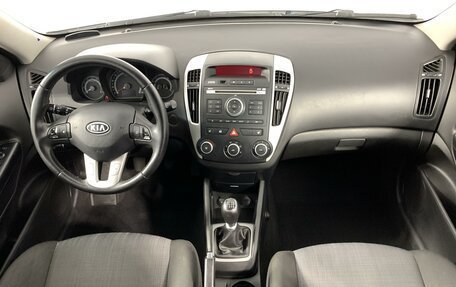 KIA cee'd I рестайлинг, 2011 год, 855 000 рублей, 14 фотография