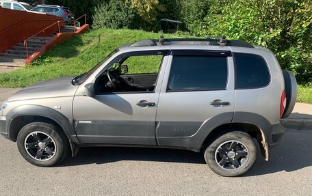 Chevrolet Niva I рестайлинг, 2013 год, 700 000 рублей, 5 фотография