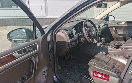 Volkswagen Touareg III, 2013 год, 2 300 000 рублей, 1 фотография