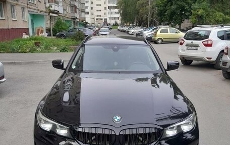 BMW 3 серия, 2019 год, 3 500 000 рублей, 1 фотография