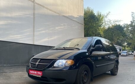 Dodge Caravan IV, 2004 год, 600 000 рублей, 1 фотография