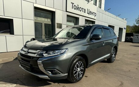 Mitsubishi Outlander III рестайлинг 3, 2017 год, 2 150 000 рублей, 1 фотография