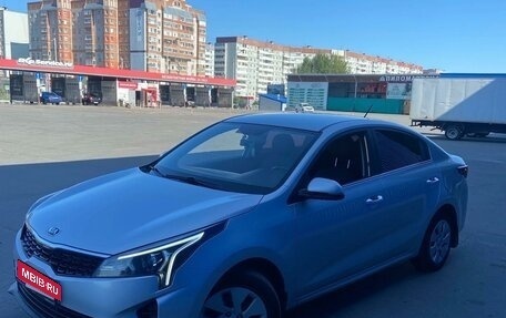 KIA Rio IV, 2020 год, 1 750 000 рублей, 2 фотография