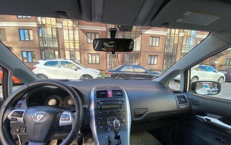 Toyota Auris II, 2010 год, 1 450 000 рублей, 5 фотография