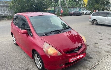 Honda Fit III, 2001 год, 395 000 рублей, 2 фотография