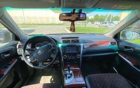 Toyota Camry, 2013 год, 1 670 000 рублей, 4 фотография