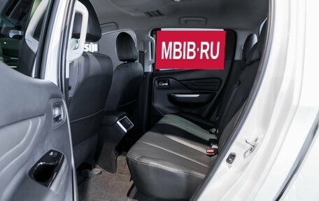 Mitsubishi L200 IV рестайлинг, 2023 год, 5 400 000 рублей, 6 фотография