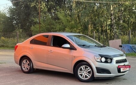 Chevrolet Aveo III, 2013 год, 800 000 рублей, 2 фотография