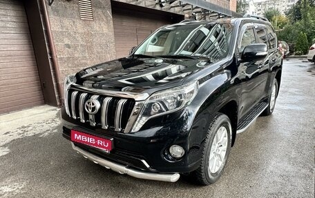 Toyota Land Cruiser Prado 150 рестайлинг 2, 2013 год, 4 000 000 рублей, 1 фотография