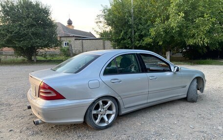 Mercedes-Benz C-Класс, 2007 год, 450 000 рублей, 3 фотография