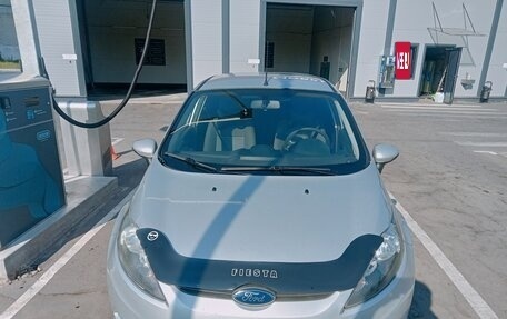 Ford Fiesta, 2012 год, 590 000 рублей, 2 фотография