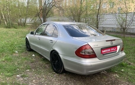 Mercedes-Benz E-Класс, 2004 год, 700 000 рублей, 9 фотография