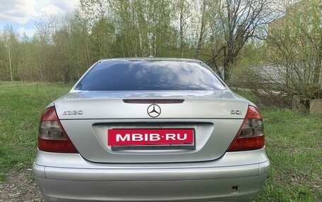 Mercedes-Benz E-Класс, 2004 год, 700 000 рублей, 8 фотография