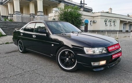 Nissan Laurel VIII, 2002 год, 920 000 рублей, 1 фотография