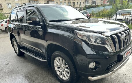 Toyota Land Cruiser Prado 150 рестайлинг 2, 2013 год, 4 000 000 рублей, 3 фотография