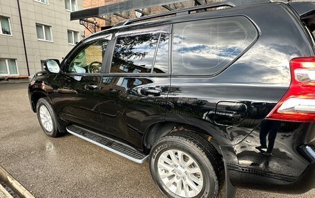 Toyota Land Cruiser Prado 150 рестайлинг 2, 2013 год, 4 000 000 рублей, 9 фотография