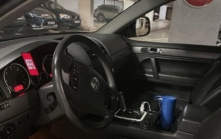 Volkswagen Touareg III, 2009 год, 1 550 000 рублей, 11 фотография