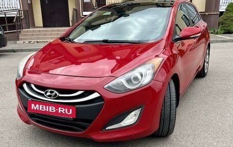 Hyundai Elantra V, 2012 год, 1 250 000 рублей, 2 фотография