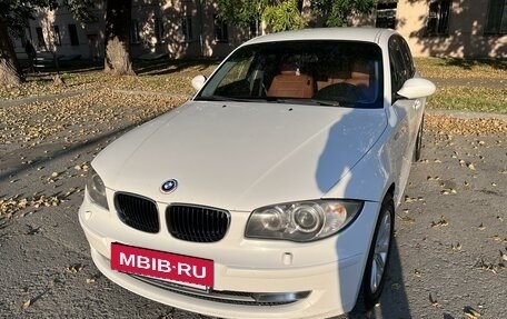 BMW 1 серия, 2008 год, 880 000 рублей, 3 фотография