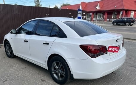 Chevrolet Cruze II, 2012 год, 680 000 рублей, 3 фотография